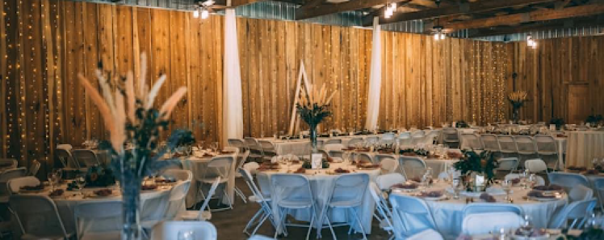 Acorn Ridge Reception Barn