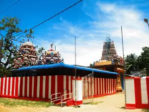 Karativu Junction காரைதீவு சுற்றுவட்ட சந்தி