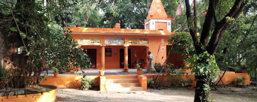 MAIRAMAU, HANUMAN JI MANDIR