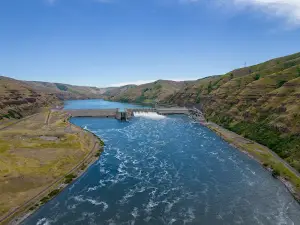 Lower Granite Dam Fish Ladder Visitor Center