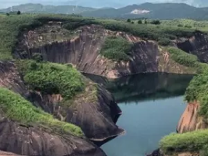 高崎嶺