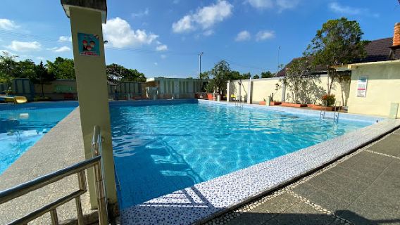 Aquatica Waterpark & Playground