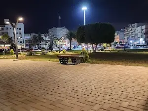 Jars Roundabout