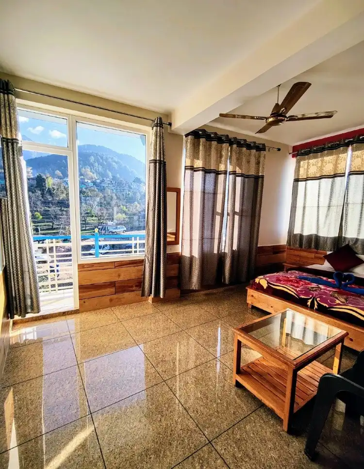 Hotels near Naddi View Point