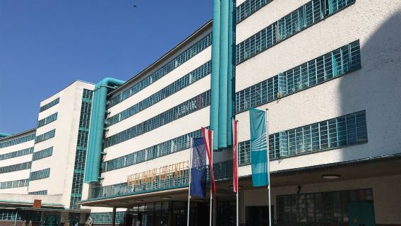 Tabakfabrik
