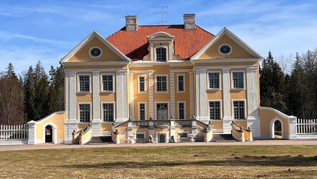 Palmse manor-air museum