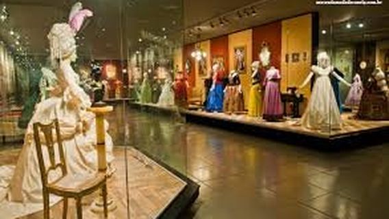 Fashion Museum