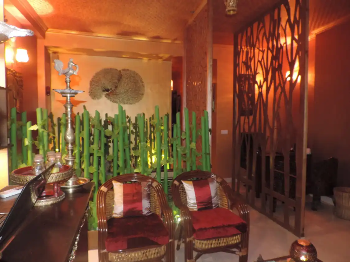 Hotel in zona Nirvana Spa 'n' Wellness Centre