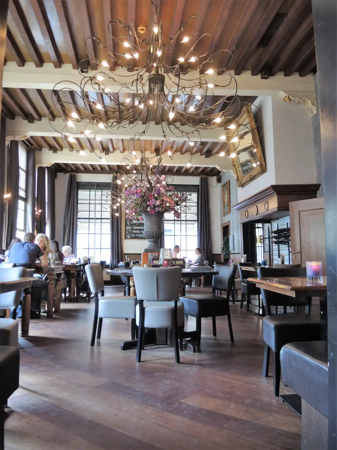 Hotels in der Nähe von Die Herren von Sonoy