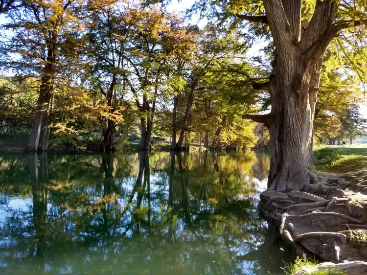 Hotels in Bandera County