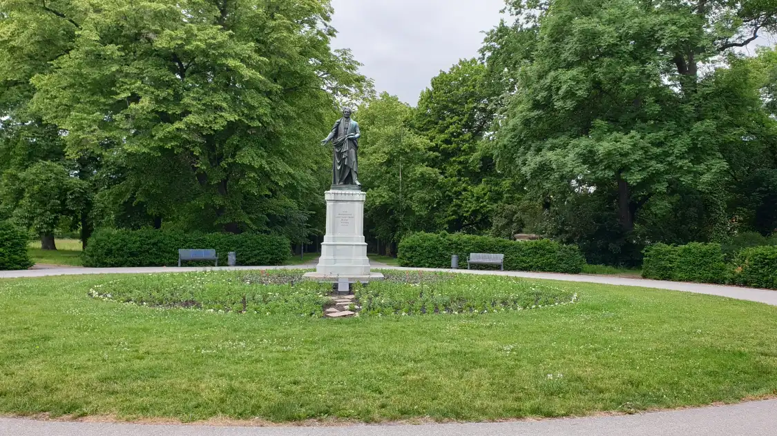 Hotel in zona August-Wilhelm-Francke-Denkmal