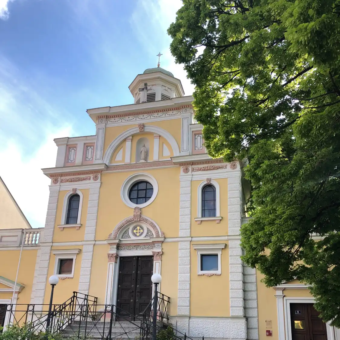 Hotels near Evangelische Pfarrgemeinde A.B.