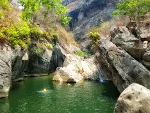 Sanghyang Heuleut