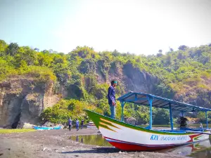 Pantai Dampar