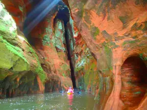 Apostle Islands Sea Cave Tours