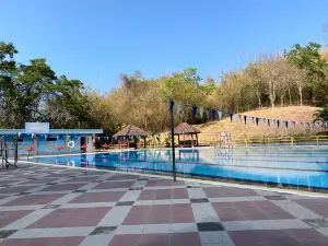 Kolam Renang Townsite PT. AMNT