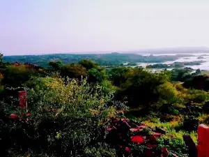 Darr Barahana Natural Waterfall And Picnic Spot