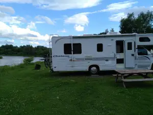 Camping De La Rivière