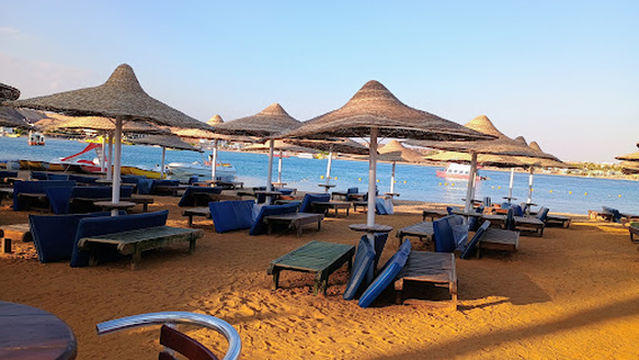 Xperience St. George Coral Beach