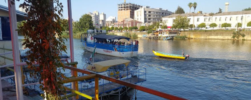 Salehin and nikan Ship