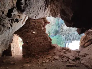 Black Cave