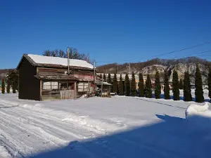 株式会社 松山千春事務所、とかち新聞社