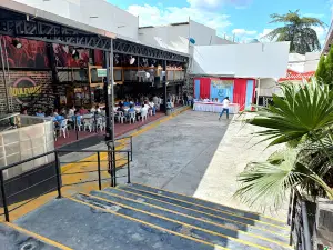 Boulevard Disco Pub