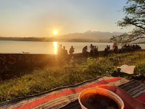 Wisata Waduk Gembong