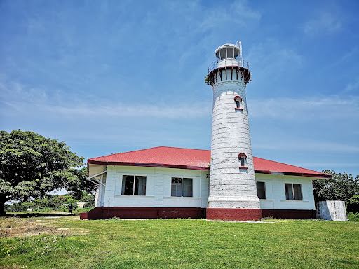 Cape Santiago Lighthouse