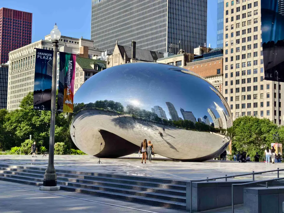 2_Cloud Gate
