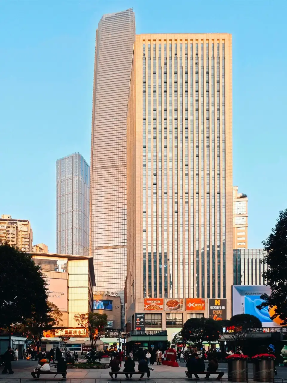 4_Guanyinqiao Pedestrian Street