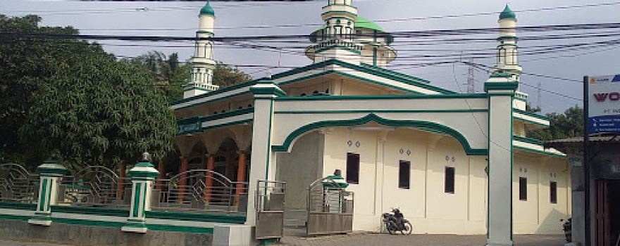 Masjid Al-Mukarromah Pulorida