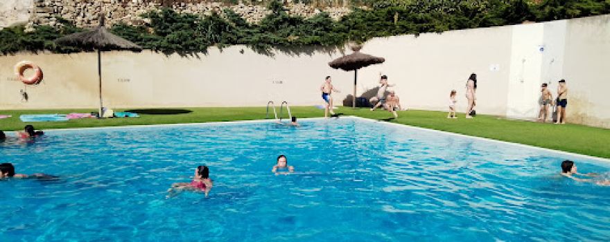 Piscina Municipal Clariana
