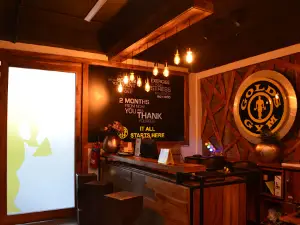 Gold's Gym