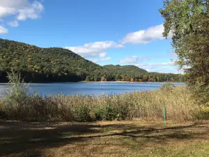 Moreau Lake State Park