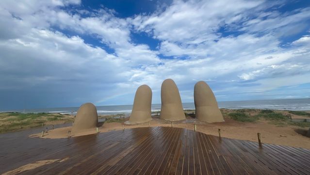 The Fingers of Punta del Este