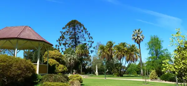 Hotels in Albury
