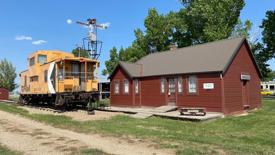 The Brooks & District Museum