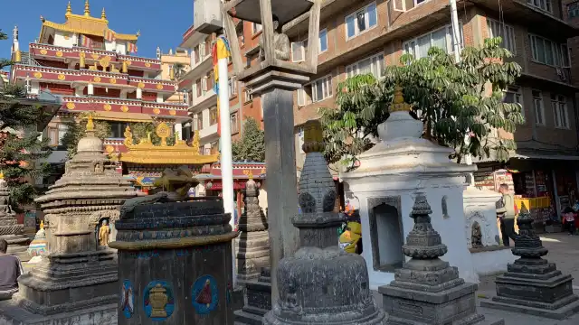 โรงแรมใกล้Kathesimbhu Stupa