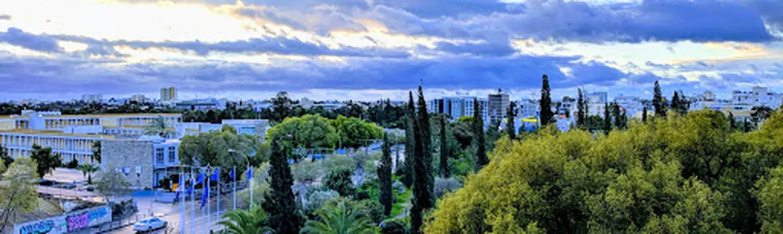 LatsiaExcursions d'une journée