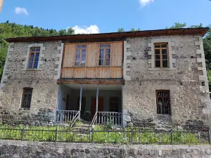 შერიფბეგ ხიმშიაშვილის სახლ-მუზეუმი