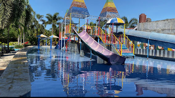 Cafless Waterpark Lombok