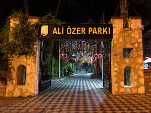 Ali Özer Parkı