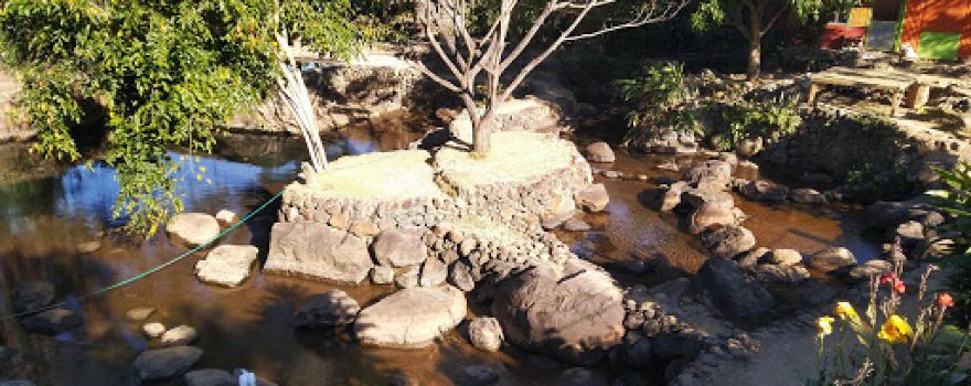 Kayuloe natural baths are beautiful Isuka
