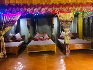 Chợ xã Trung Hà