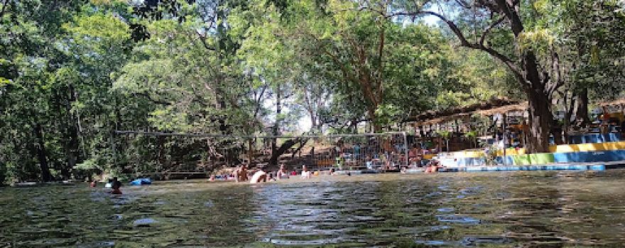 Reserva y Balneario "La Peñita"