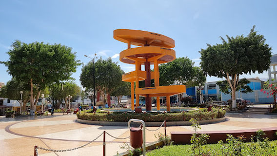 Plaza Mayor Turística de Vista Alegre