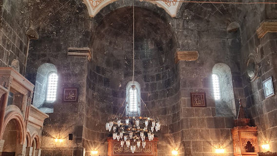 Kars On Iki Havariler Kilisesi