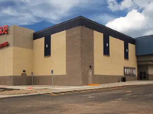 Lakeside Cinema 6