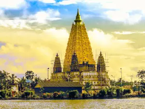 Bhōdh Gayā